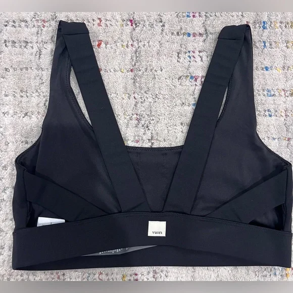 Vuori Black Sports Bra size S - Picture 2 of 3
